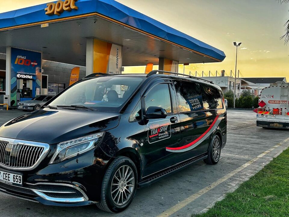 Premium Comfort and Style with kesteltransfer.com Kestel to Kızılağaç Luxury Transfer Services for an Exceptional Travel Experience